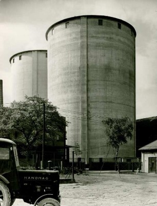 Aktien-Zuckerfabrik, 1955