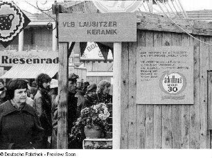 Dresden-Altstadt, Altmarkt. Frühjahrsmarkt. Marktszene