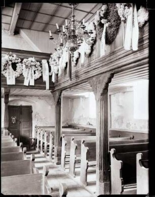 evangelische Pfarrkirche innen nach Nordwesten vor der Restaurierung