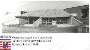 Pfungstadt, Sonderschule in der Christian-Stock-Straße (errichtet 1982/83) / Außenansicht