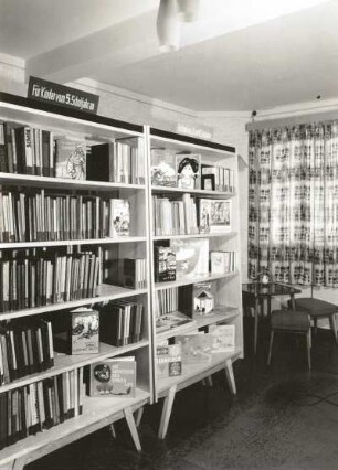 Kaltennordheim. Gemeindebibliothek, Inneres