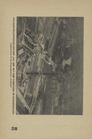 Die Ausstellungshallen der "ILA 1928" mit dem Funkturm im Vordergrund