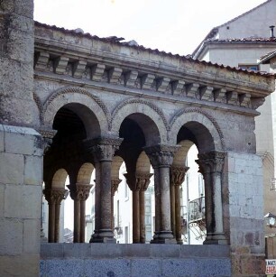 Iglesia de San Martín — Vorhalle