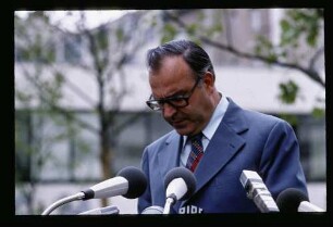 Dr. Helmut Kohl 22.5.74.