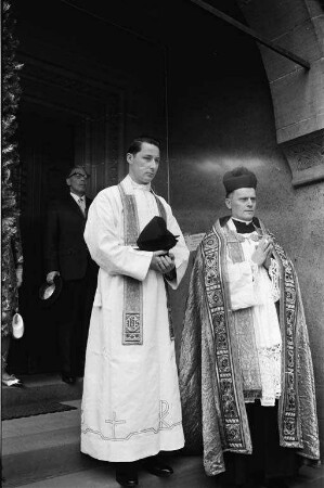 Primiz des Neupriesters Volker Jung in der Bonifatiuskirche.