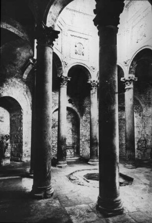 Aix-en-Provence, St. Sauveur, Baptisterium