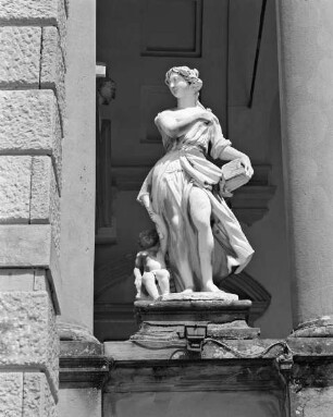 Villa Mansi — Statue