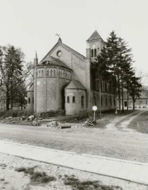 Evangelische Dorfkirche