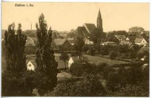 Blick vom Burgberg zum Stadtzentrum mit Stadtkirche Unserer Lieben Frauen (von Nordost)