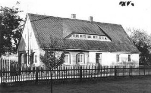 Leutersdorf-Spitzkunnersdorf. Ehem. Kleine Windmühle, Wohnhaus