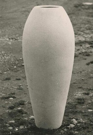 Gartenvase "G" von Heinz H. Engler