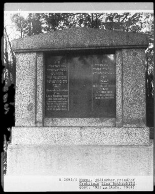 Grabstein von Lina Rothschild (gestorben 1923)