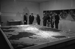 Ausstellung "Landes-, Regional- und Stadtplanung" im Landesgewerbeamt