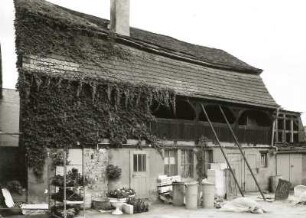 Belgern, Elbstraße 6. Wohnhaus (um 1800). Hofansicht des Hintergebäudes mit Laubengang
