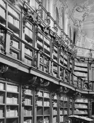 Biblioteca Classense — Aula Magna — Regal