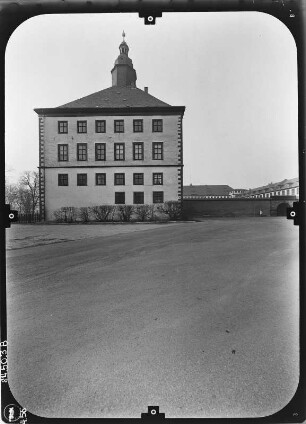 Gotha. Schloss Friedenstein, Westturm, Südfassade