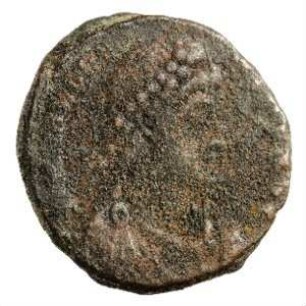 Münze, Aes 4, 395 - 401 n. Chr.