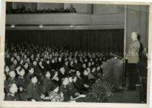 Gedenkveranstaltung der NSDAP für Friedrich II. im Berliner Schillertheater