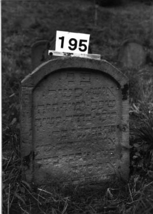 Grabstein 195