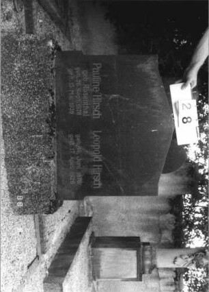 Grabstein 28