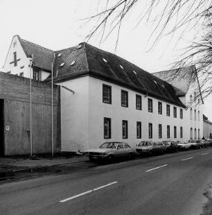 Ehem. Kapuzinerkloster, heute Justizvollzugsanstalt (Klosteranlage); Dieburg, Altstadt 25
