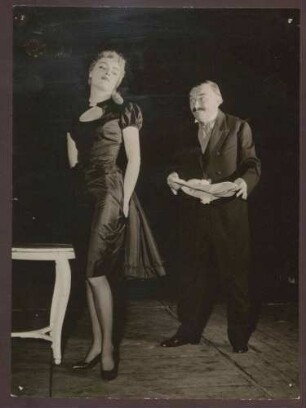Sechs Personen suchen einen Autor (Luigi Pirandello)