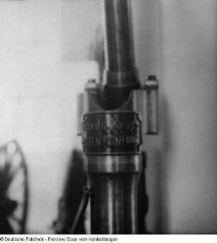 Ausstellung Waffen in Gesellschaftsordnung