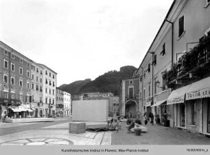 Piazza Alberica, Carrara