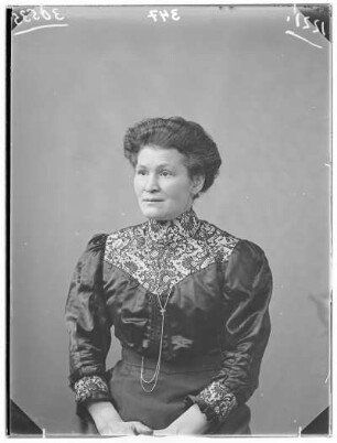 Frau Etzold