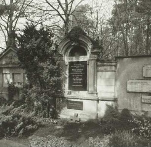Waldfriedhof, Am Heiderand, Eichigtweg