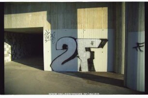 2F