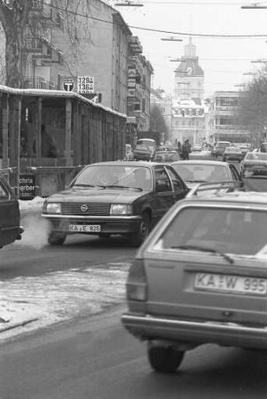 Nadelöhr Waldhornstraße für den Autoverkehr nahe der Kreuzung mit der Kaiserstraße