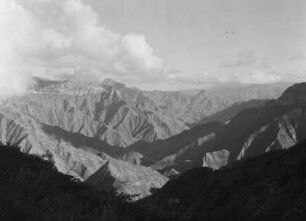 Berglandschaft : Blick auf einen Teil des Hochlands von Eritrea
