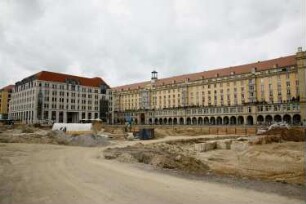 Dresden-Altstadt. Freilegen der historischen Fundamente am Altmarkt. Ansicht mit Neubau an der Südseite