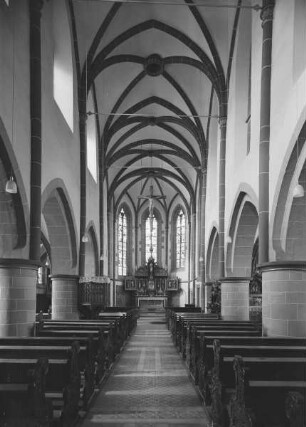 Katholische Pfarrkirche Sankt Nikolaus & Ehemalige Karmeliterkirche