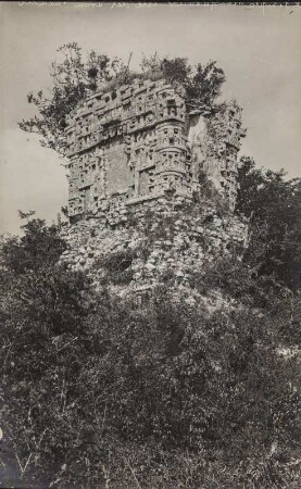 Ruine der Maya-Kultur (Sammlung Richard Wegner 1869/1931)