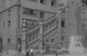 Nördlingen: Treppe am Rathaus