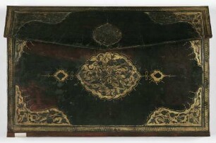 Einband des "Codex turcius" : Einband des "Codex turcicus". Braunes Leder mit Mittelornament und Eckornamenten in Goldpressung auf Vorder-, Hinterdeckel und Klappe