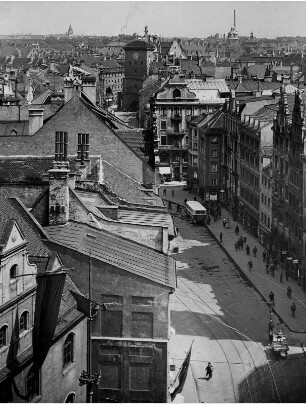 München - Blick vom Alten Rathaus zum Isartor