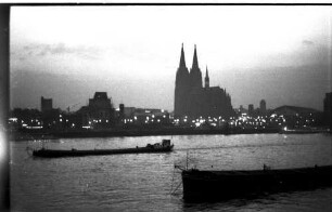 Köln: Rheinufer von der Deutzer Seite