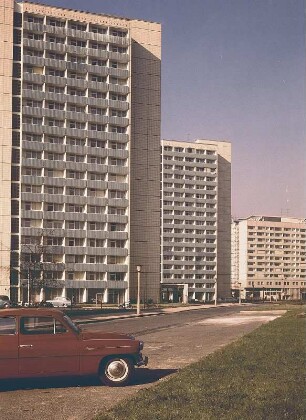 Dresden. Blick entlang der Mosczinskystraße Richtung Prager Straße