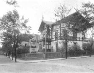 Dresden, Küntzelmannstraße 7. Villa (um 1900). Eckansicht (Ludwigstraße)