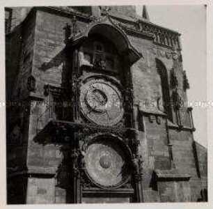 Das hunderttürmige Prag, Altstädter Ring, Rathausuhr