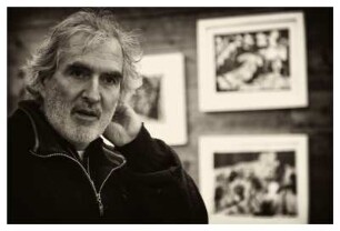 CARSTEN GILLE IN SEINEM ATELIER