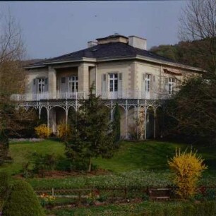 Schloss Weil, Außenansicht