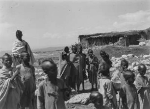 Kinder : Eine Gruppe Kinder in Afelba