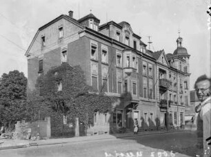 Coswig. Wohnhaus, Dresdner Straße. Straßenansicht