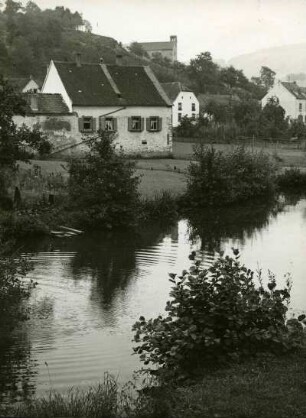 Häuser am Bach: