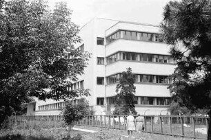 Bukarest: Ausbildungsheim für Fürsorgeschwestern