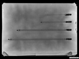 Rauschdioden - KA Röhren, Bild 2: KA 560, KA 561, KA 562 und KA 563, Foto 1960